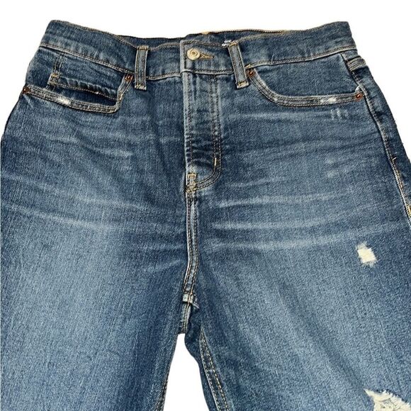 Old Navy Sky-Hi Straight Secret Smooth Pockets Jeans - Picture 6 of 16